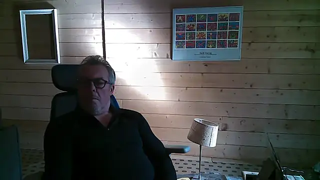 Snapshot of lelohop chatting on 03.20.25 lelohop online show from 03.20.25