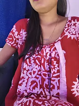 Snapshot of yhona_darling chatting on 06.19.26 yhona darling online show from 06.19.26