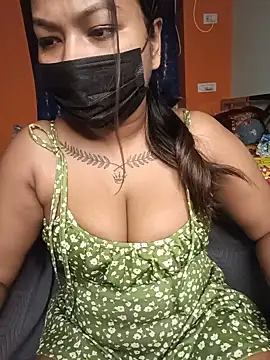 Snapshot of Hot_Urvi chatting on 05.21.26 Hot Urvi online show from 05.21.26