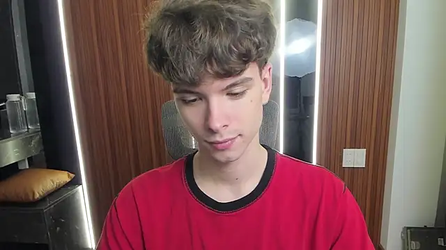 calvin love you online show from 04.14.26