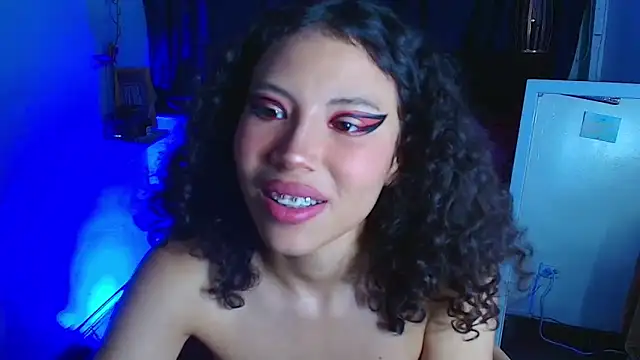 Snapshot of avans_15 chatting on 03.02.25 avans 15 online show from 03.02.25