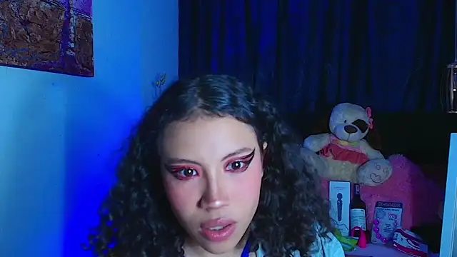 Snapshot of avans_15 chatting on 03.02.25 avans 15 online show from 03.02.25