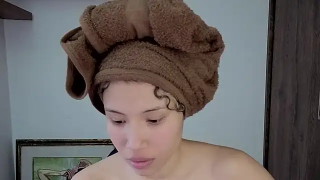 Snapshot of avans_15 chatting on 09.27.25 avans 15 online show from 09.27.25