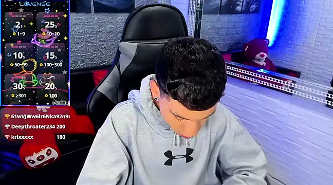 salvadorgomezx online show from 12.26.24