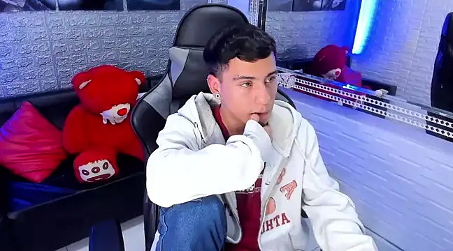 salvadorgomezx online show from 01.14.25