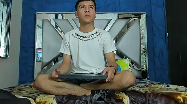 salvadorgomezx online show from 01.23.25