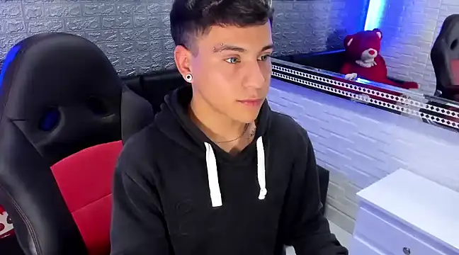 salvadorgomezx online show from 02.12.25