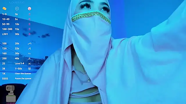 Tahiraa  online show from 02.06.25