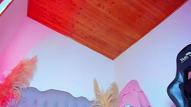 Snapshot of Tahiraa_ chatting on 04.01.26 Tahiraa online show from 04.01.26