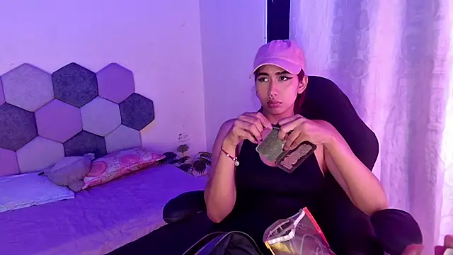 Horny tgn online show from 11.15.25