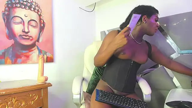 Snapshot of Arii_xxx chatting on 01.18.25 Arii xxx online show from 01.18.25