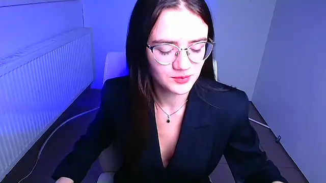 Snapshot of Josephine_jo chatting on 12.04.24 Josephine jo online show from 12.04.24