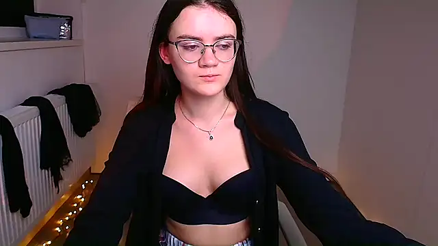 Snapshot of Josephine_jo chatting on 01.31.25 Josephine jo online show from 01.31.25