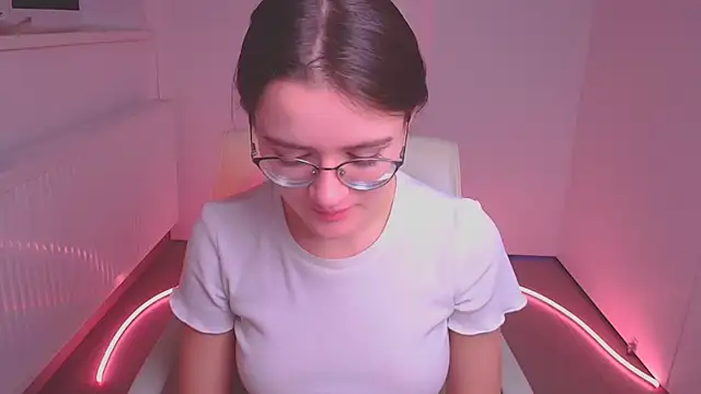 Snapshot of Josephine_jo chatting on 02.05.25 Josephine jo online show from 02.05.25