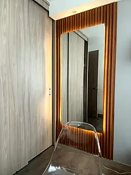 FridaKlein online show from 09.16.25