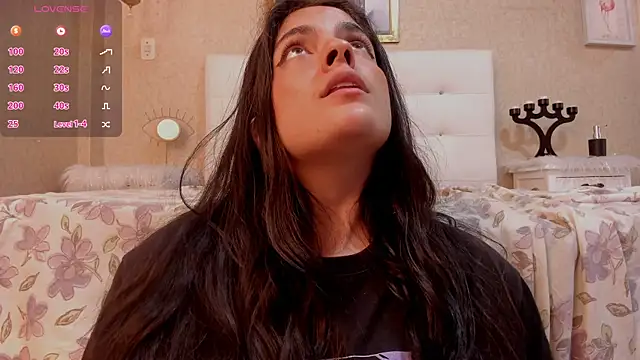 sofiaclauss online show from 12.18.24