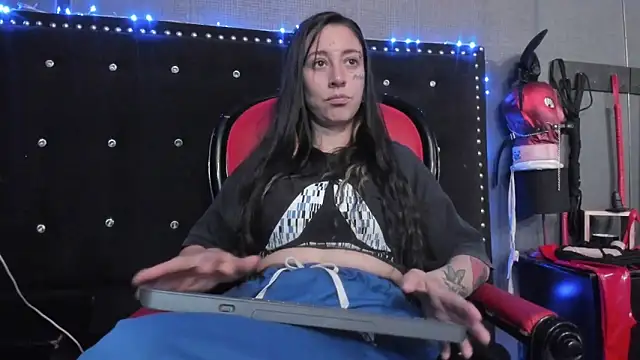 LusstCruella online show from 01.19.25