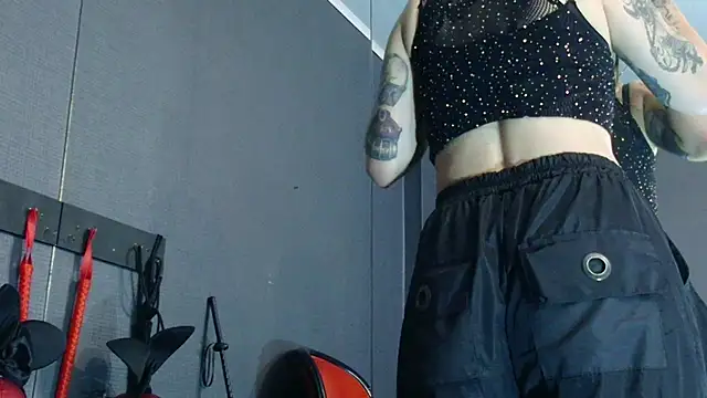 LusstCruella online show from 03.21.25