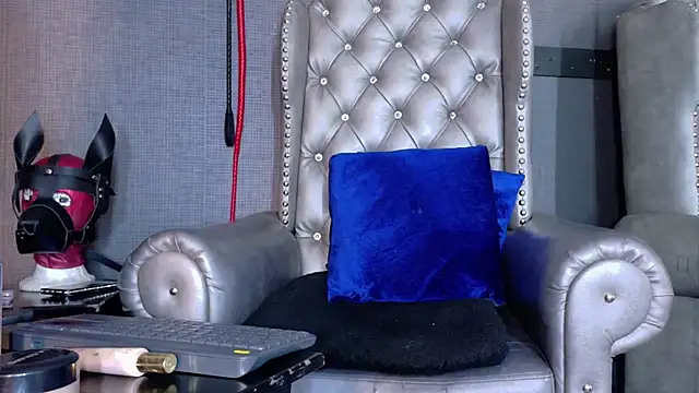 LusstCruella online show from 10.24.25