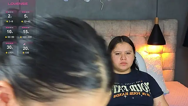 Snapshot of Laia_and_Aloby chatting on 11.08.25 Laia and Aloby online show from 11.08.25