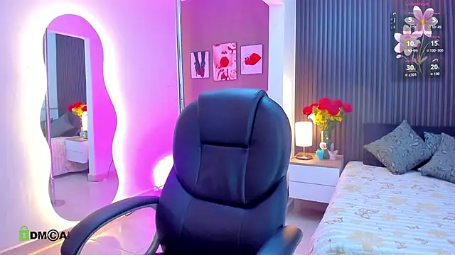 natasha  jackson online show from 04.14.26