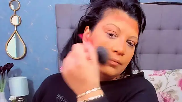 AmyCubes online show from 02.12.25