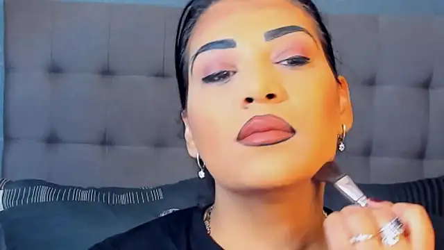 AmyCubes online show from 10.29.25