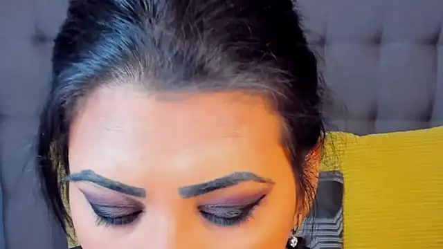 AmyCubes online show from 12.18.25