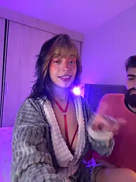 Snapshot of Kitty_arts chatting on 02.15.25 Kitty arts online show from 02.15.25