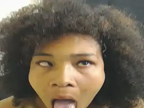 Snapshot of katty_ebonny chatting on 02.22.25 katty ebonny online show from 02.22.25