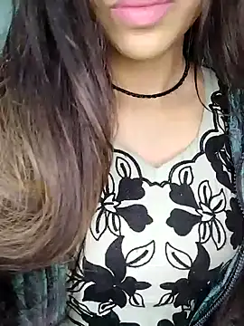 Sreya213 online show from 12.07.24