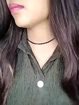 Sreya213 online show from 01.29.25