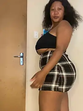 Snapshot of MayaPassion chatting on 03.18.25 MayaPassion online show from 03.18.25