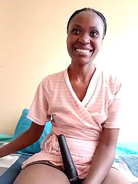 Snapshot of chloechrome chatting on 01.16.25 chloechrome online show from 01.16.25