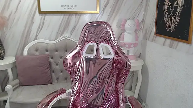 Snapshot of Violeth_b chatting on 02.07.25 Violeth b online show from 02.07.25