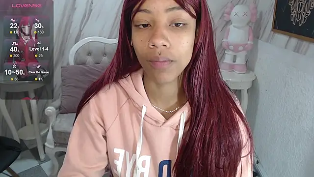 Snapshot of Violeth_b chatting on 03.12.25 Violeth b online show from 03.12.25