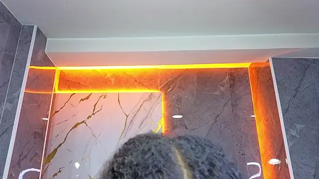 Snapshot of Violeth_b chatting on 11.05.25 Violeth b online show from 11.05.25