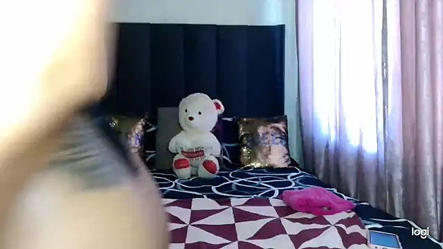 quenliyasa online show from 09.22.25