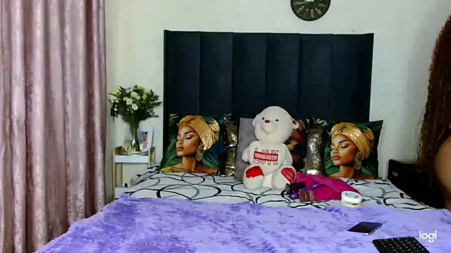 quenliyasa online show from 12.03.25