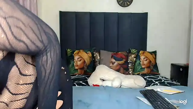 quenliyasa online show from 01.15.26