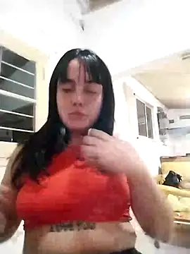 lucylovles online show from 12.17.25