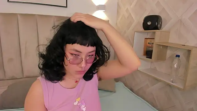 Haru Bonny online show from 01.09.26