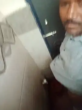 Snapshot of SSmadhu chatting on 10.08.25 SSmadhu online show from 10.08.25