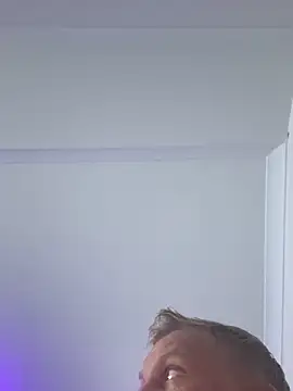 Snapshot of aus_guy93 chatting on 03.03.26 aus guy93 online show from 03.03.26