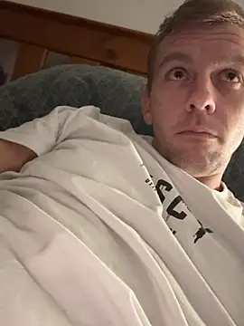 Snapshot of aus_guy93 chatting on 07.18.26 aus guy93 online show from 07.18.26