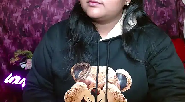 Snapshot of Naughty_Ayesha1 chatting on 01.02.25 Naughty Ayesha1 online show from 01.02.25