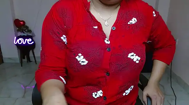 Snapshot of Naughty_Ayesha1 chatting on 02.21.25 Naughty Ayesha1 online show from 02.21.25