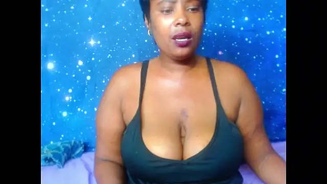 Snapshot of 2Sweetysmile chatting on 03.19.25 2Sweetysmile online show from 03.19.25