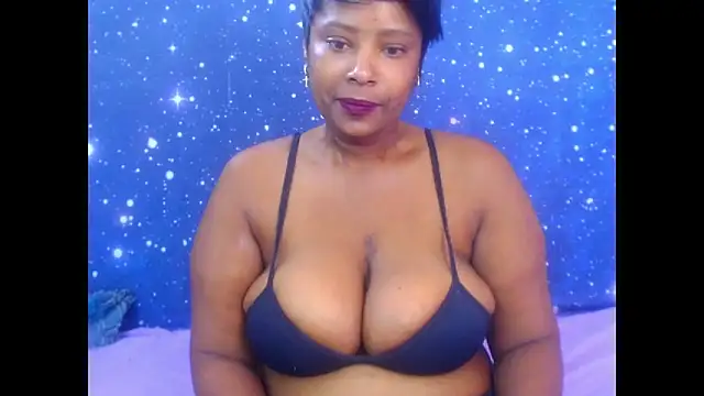 Snapshot of 2Sweetysmile chatting on 03.20.25 2Sweetysmile online show from 03.20.25