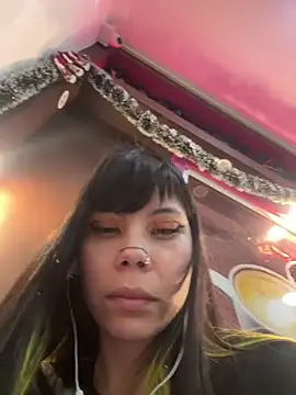 EemaHaruki online show from 12.27.24